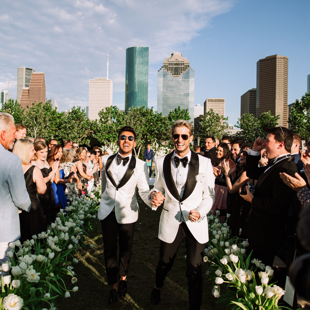 A Shared Love for Disney Led to a Beautiful Wedding in Buffalo Bayou Park