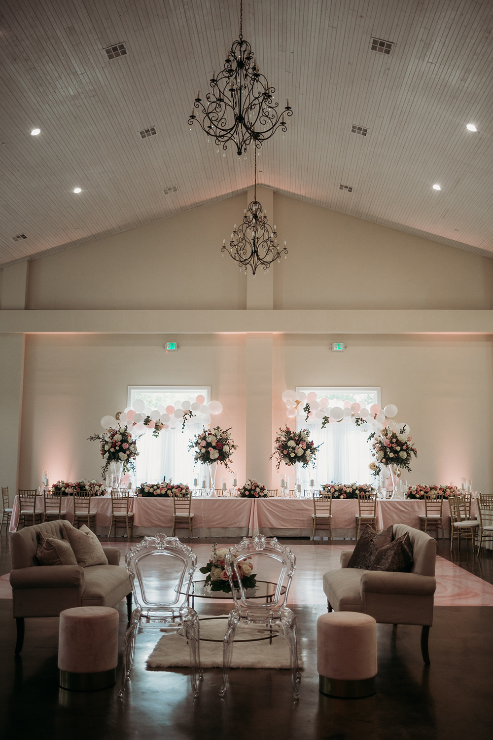 wedding reception decor