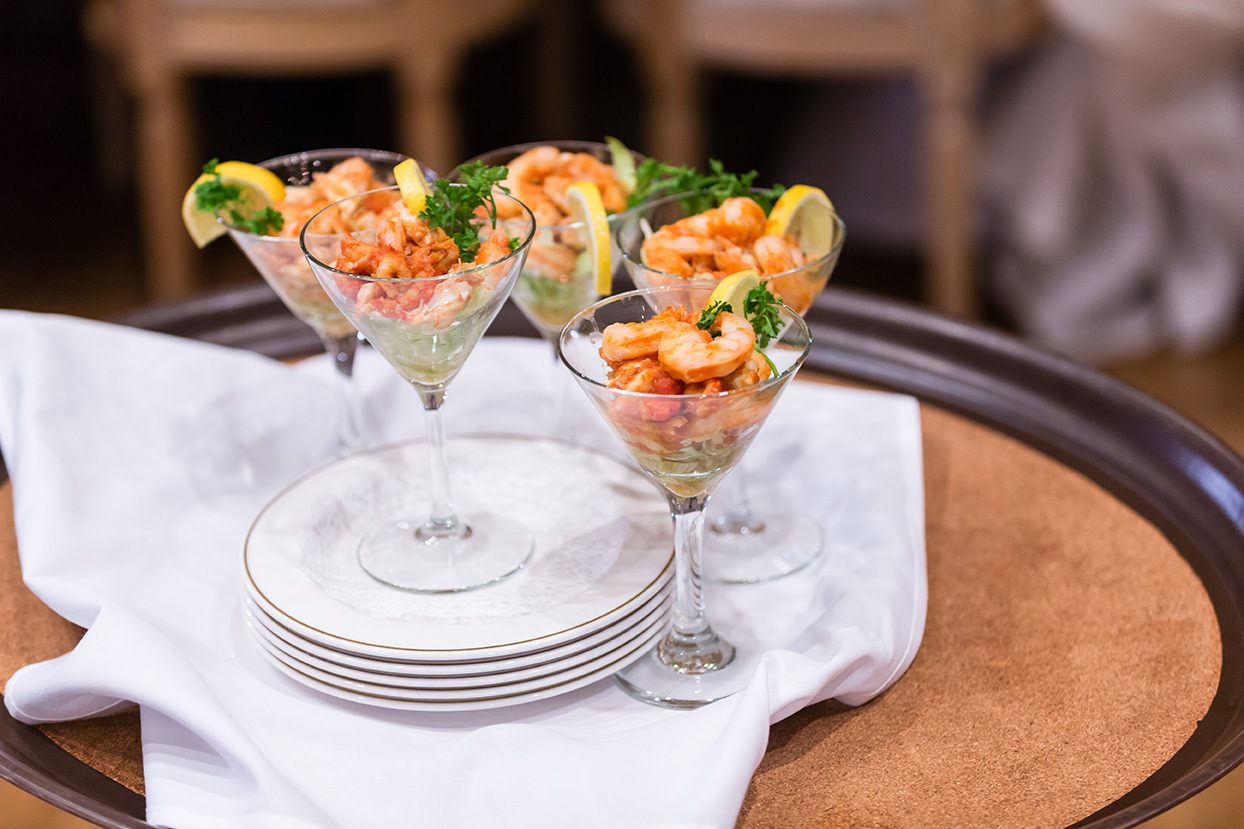 houston wedding, catering, shrimp cocktails, food