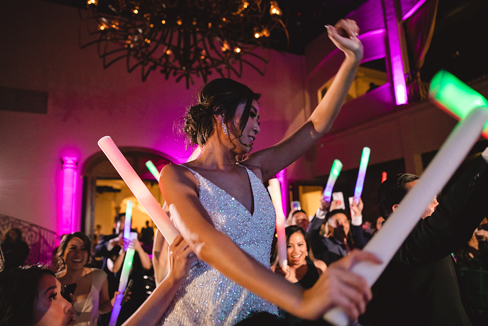 wedding reception entertainment - glow sticks 