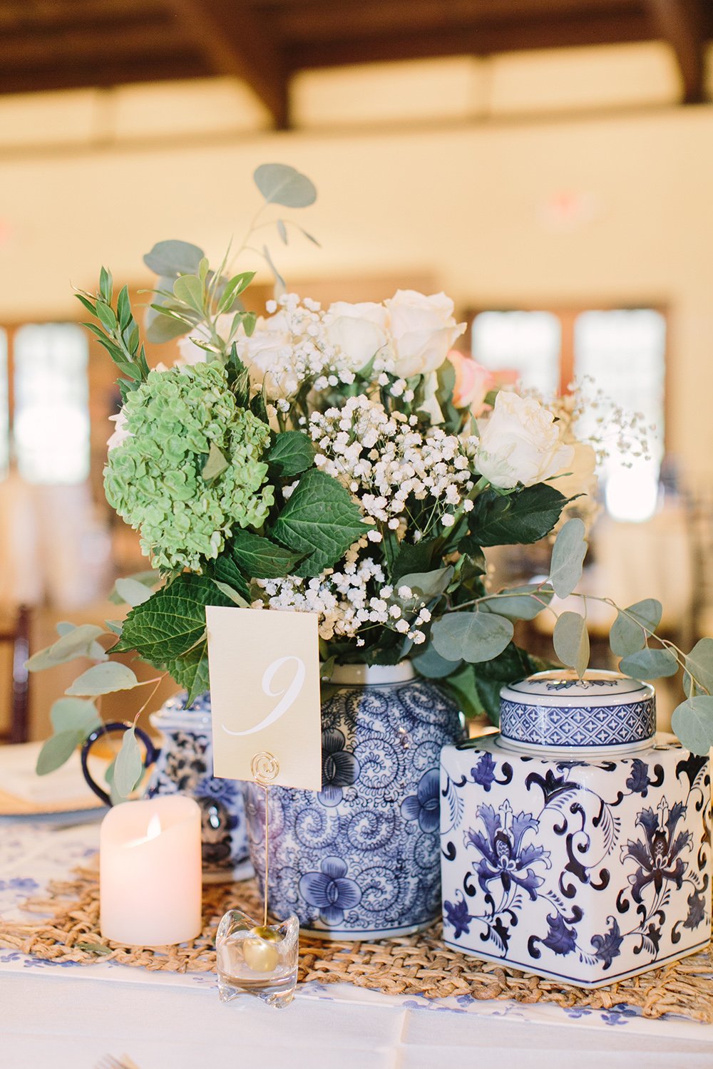 ming vases - wedding crest - wedding reception decor