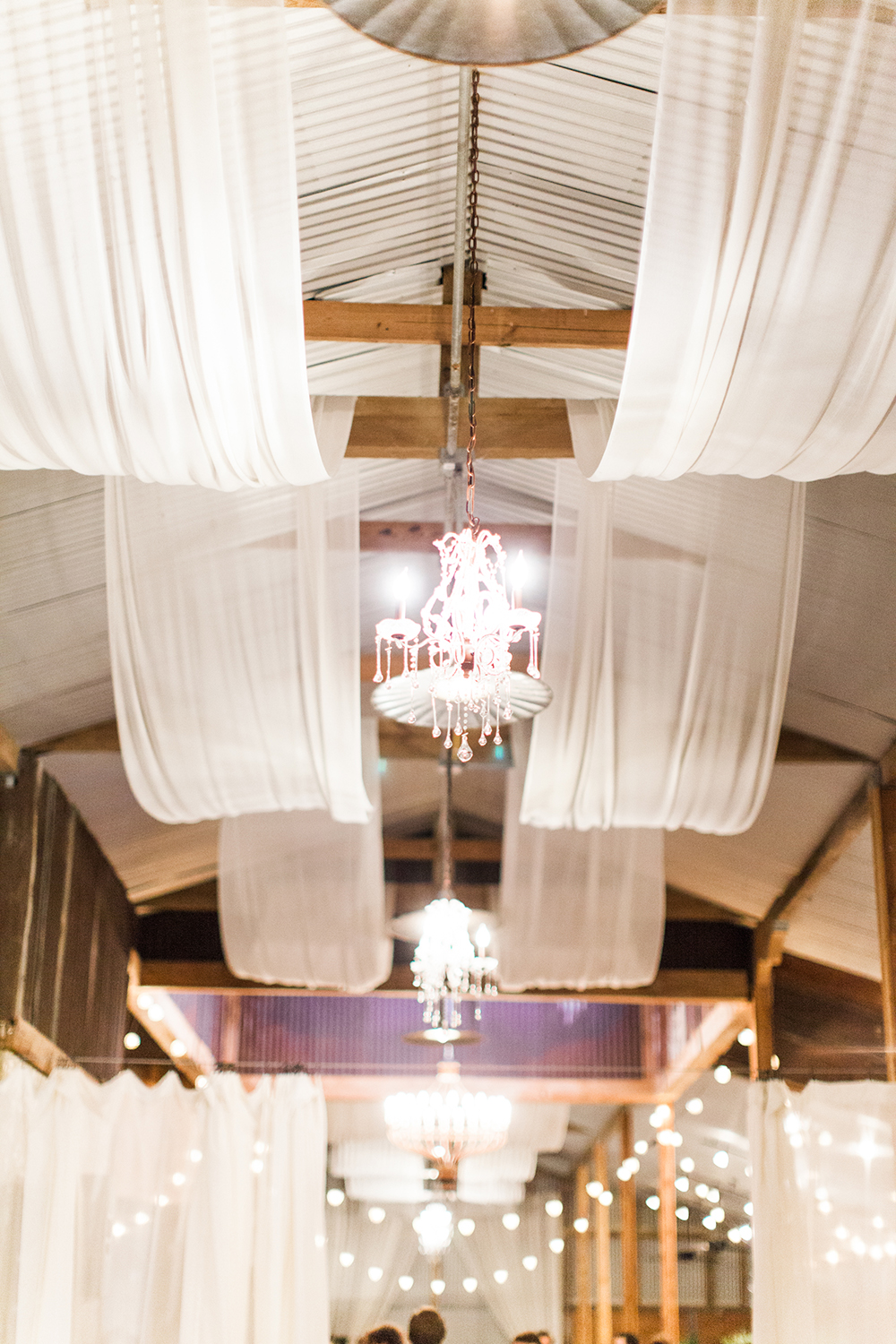 houston wedding venue - moffitt oaks - tented ceiling
