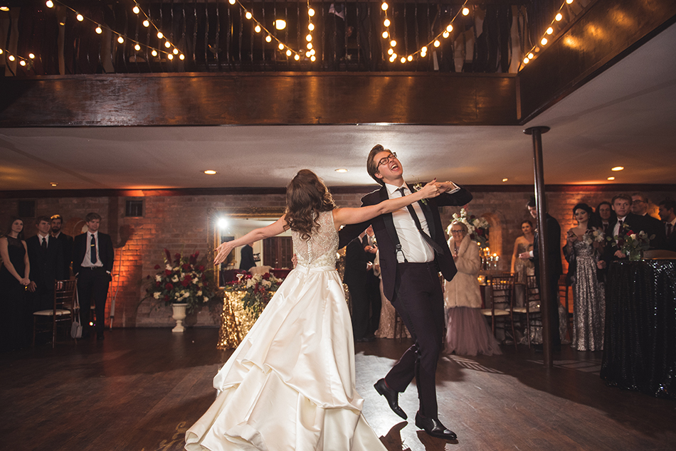 houston, winter wedding, new year, the gallery, romantic, vintage, young couple
