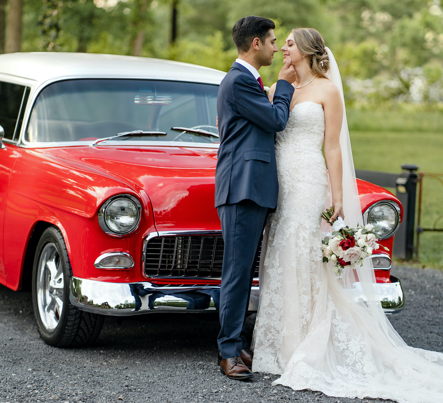 OU Sooners Have A Blush and Burgundy Wedding at The Carriage House