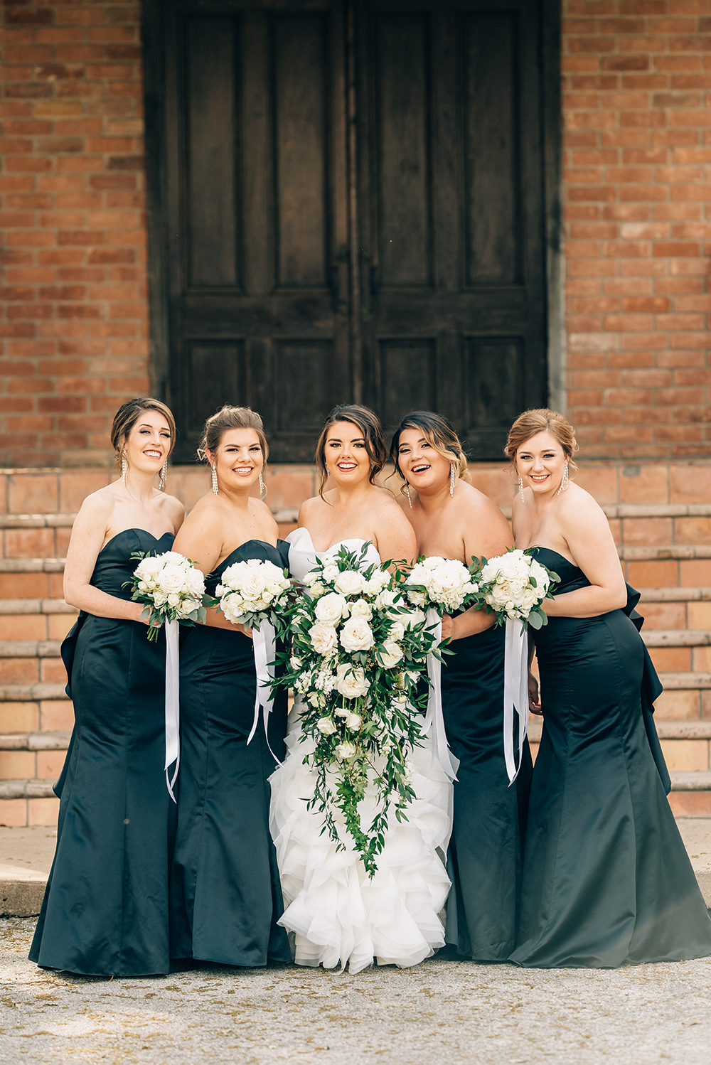 outdoor wedding, bridesmaids, flowers, bouquet, black dresses, black and white wedding, the gallery