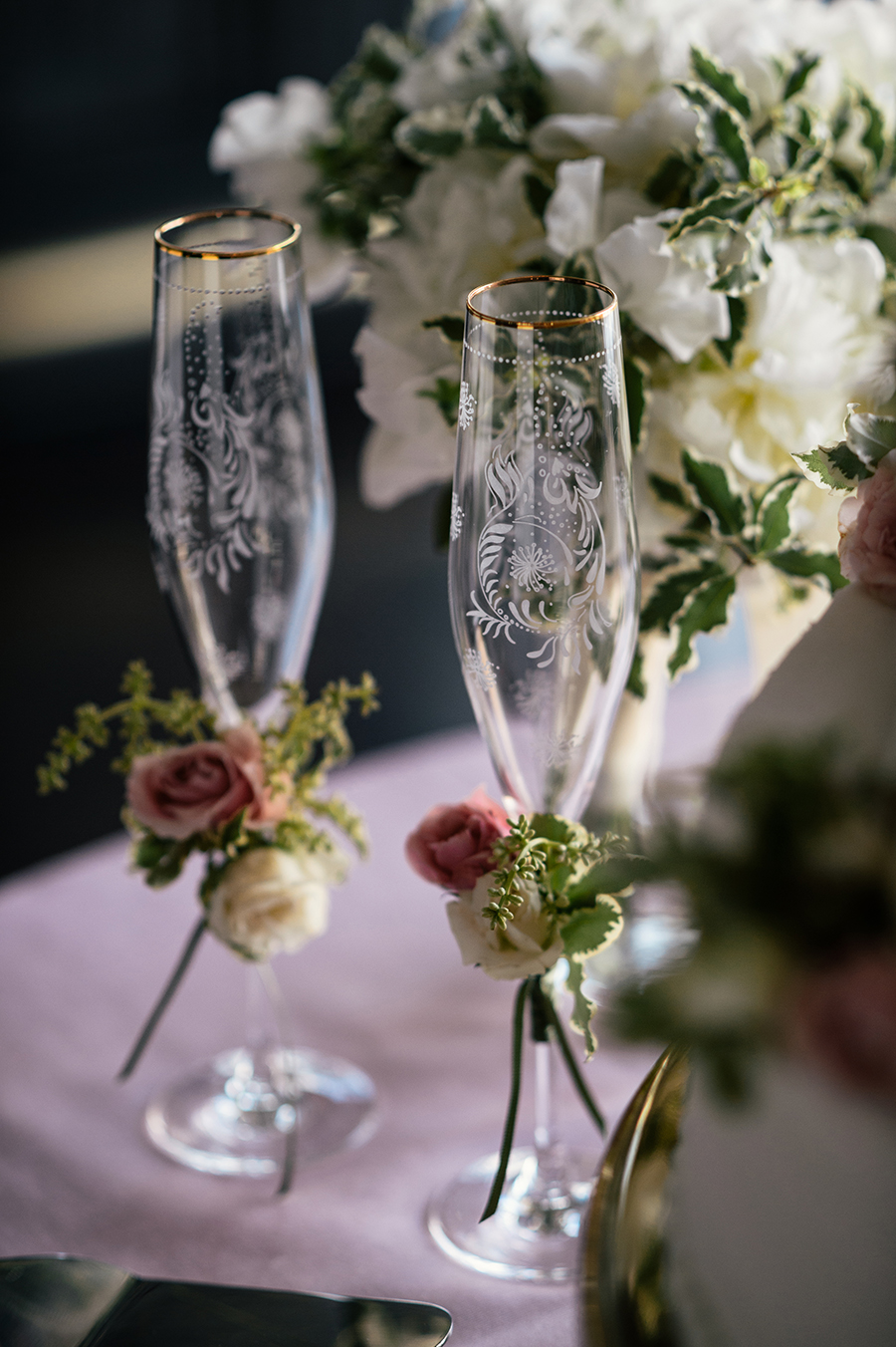 houston, The Astorian, downtown, local wedding venues, floral canopy, rooftop, loft, pink, blush, ro