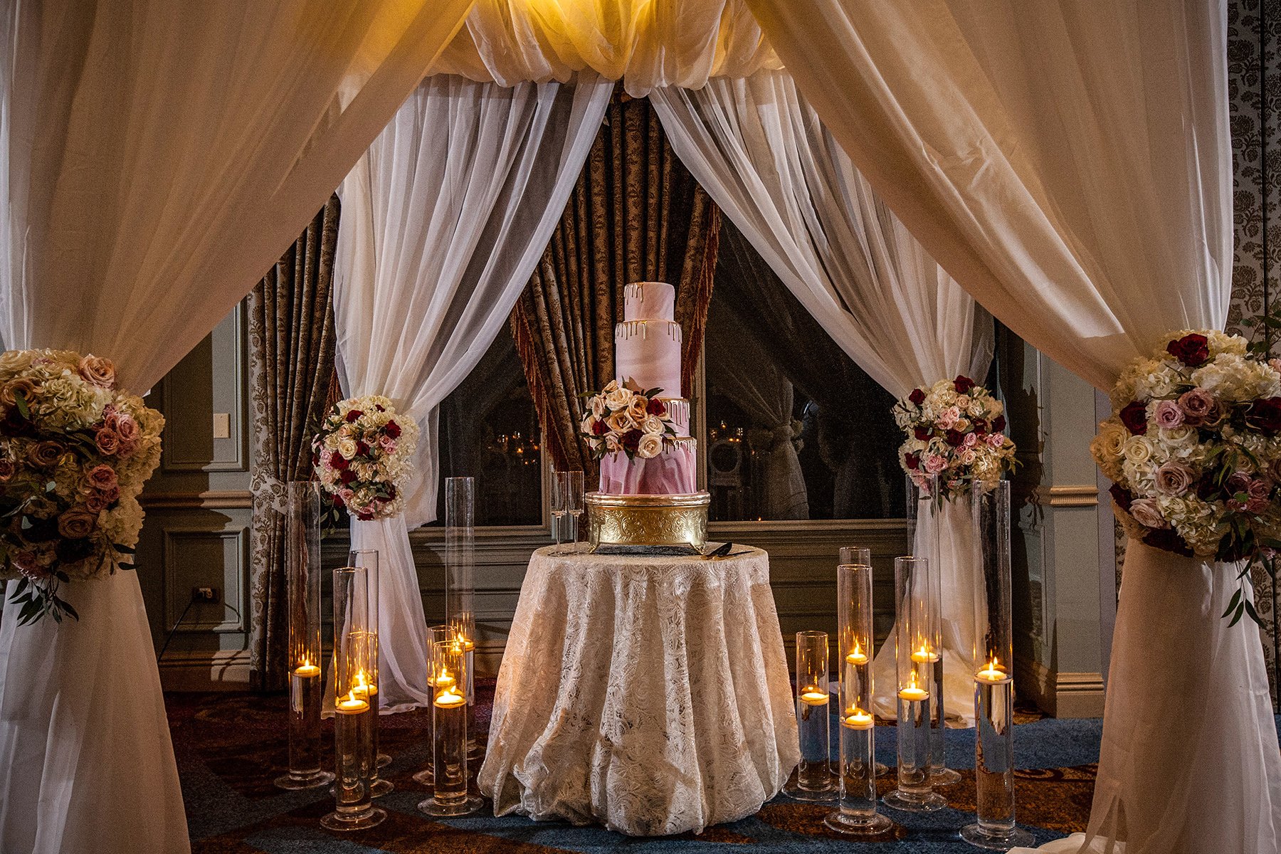 gorgeous wedding cake display 