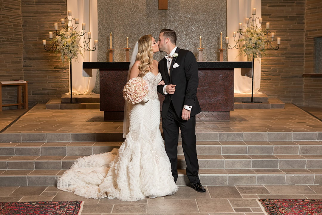 houston, city club wedding, Petroleum Club of Houston, downtown, Plants n' Petals, Edible Designs, b