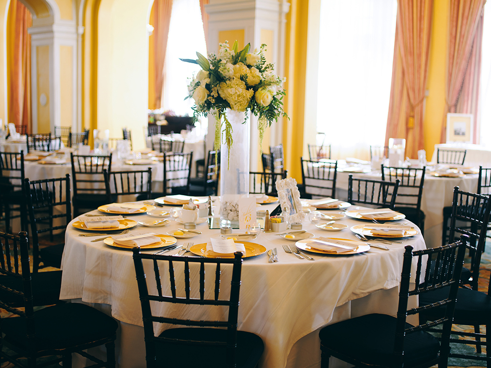 table setting - wedding reception decor