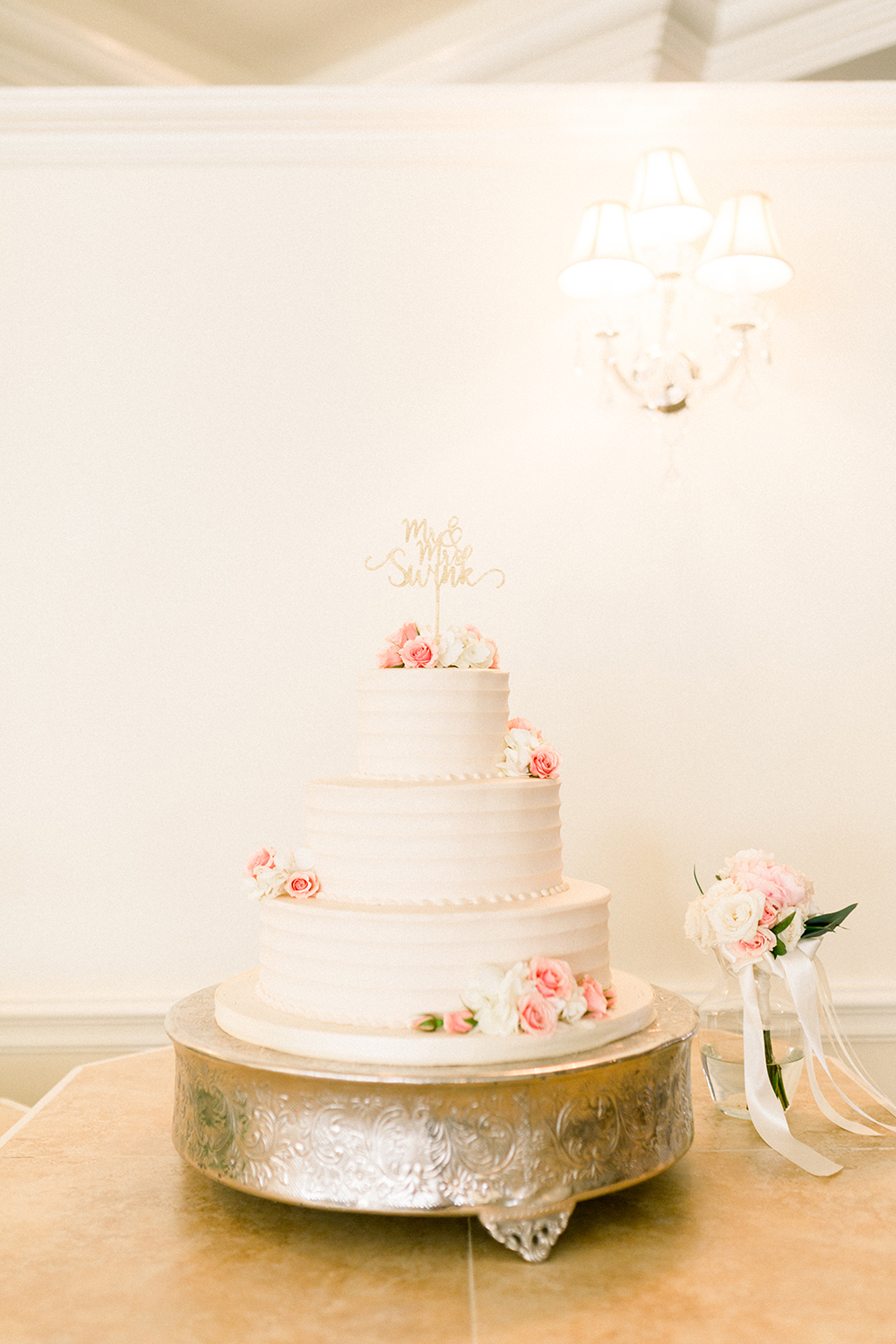 white wedding cake design - cake ideas