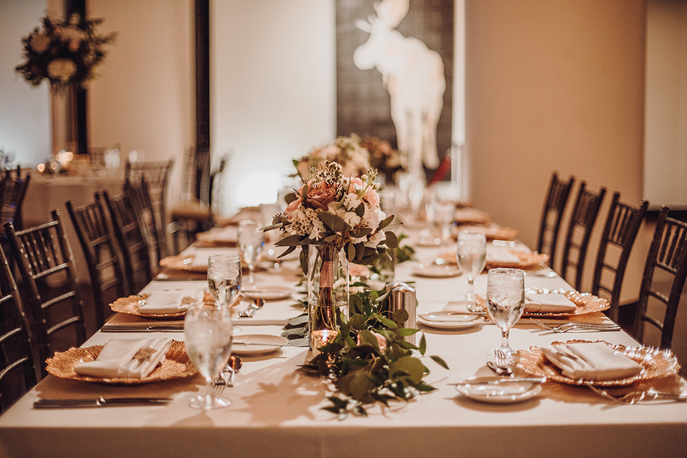 wedding reception decor - table setup 