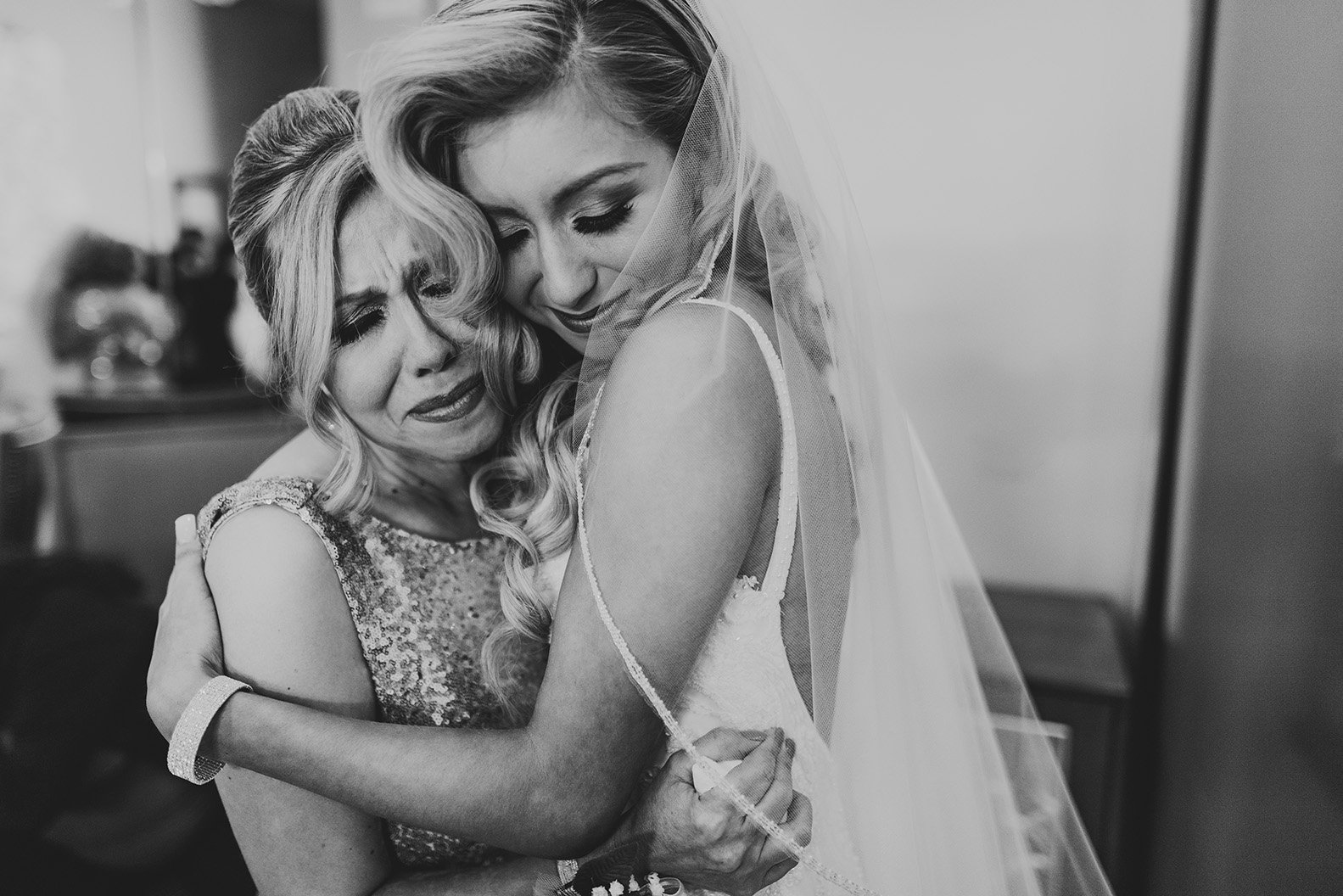 houston wedding, bride, mother of the bride, daughter