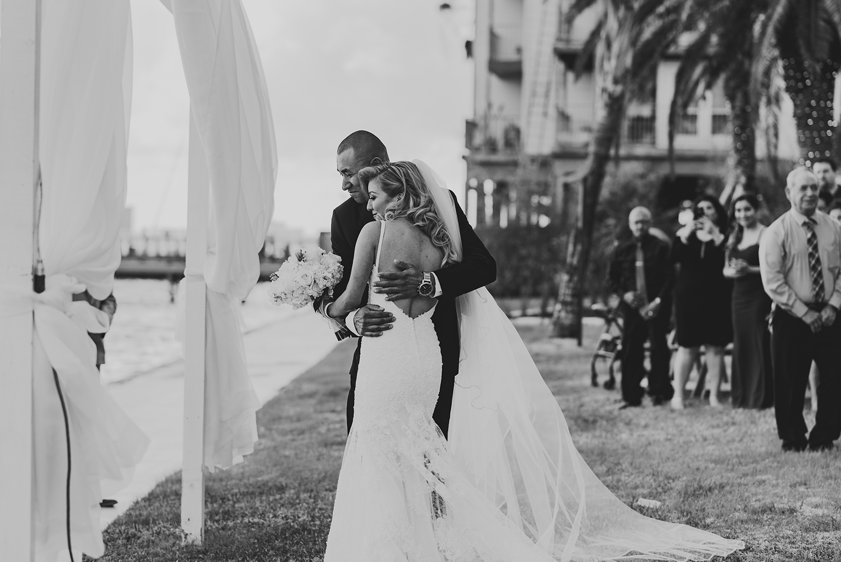 houston wedding, father, daughter, bride, ceremony