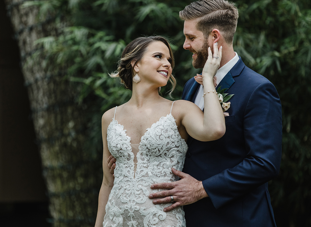Eri Reyna - Houston Wedding and Engagement Portrait Photographer