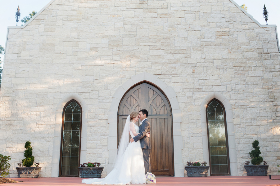 Houston Wedding Photographer – Lindsay Elizabeth Photography