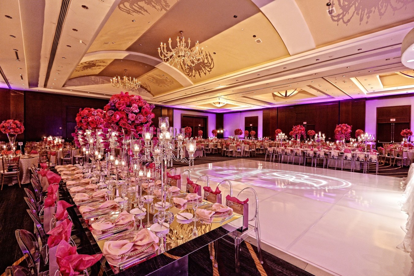 Wedding Receptions + Guest Accommodations - Royal Sonesta Houston